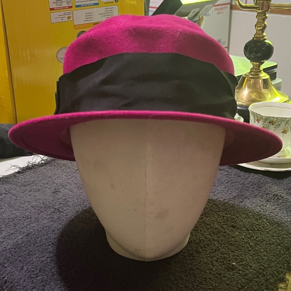 Elegant Magenta and Black Women's Hat